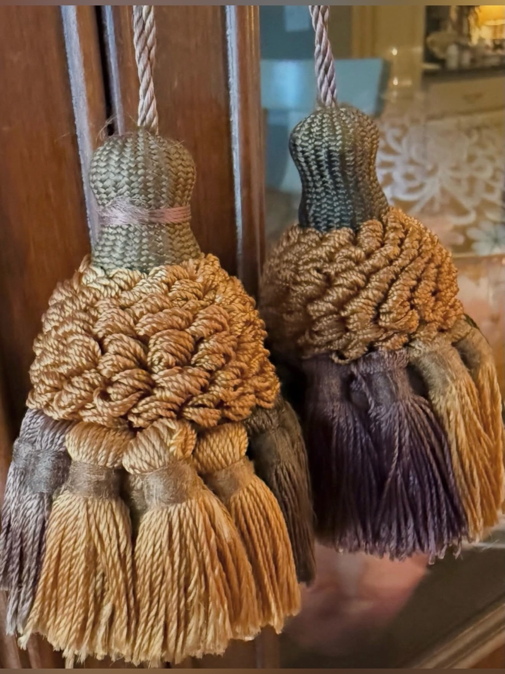 Moody plum/taupe vintage tassel